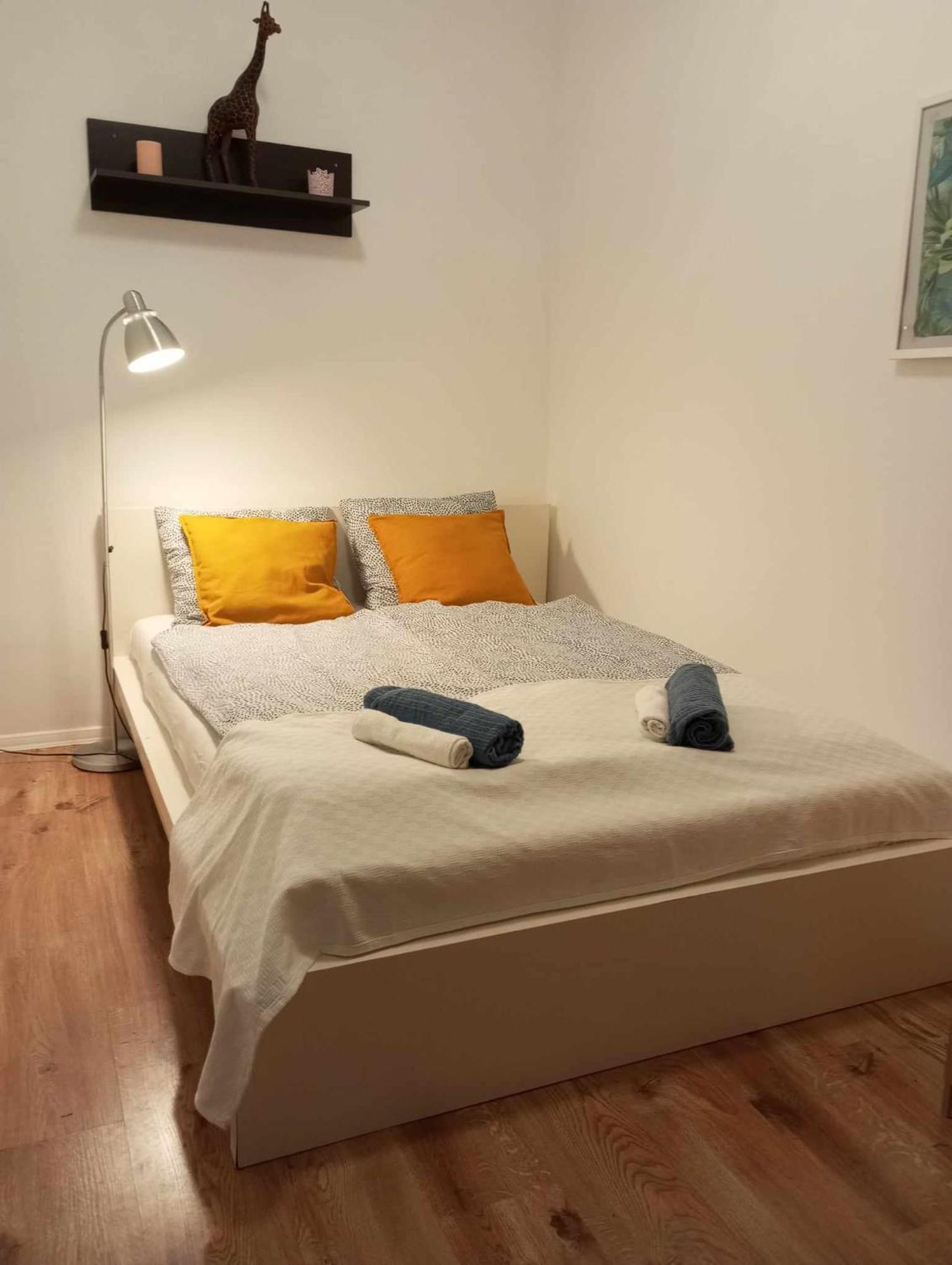 Milla Apartmanok Еґер Екстер'єр фото